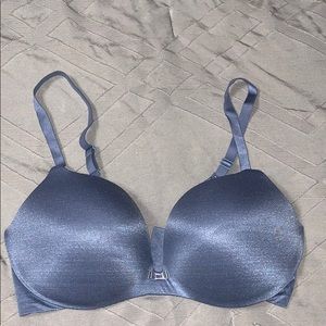 Victoria’s Secret Bra 38D